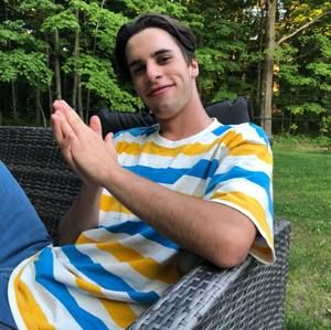 Meet your Posher, Éric